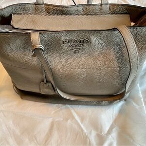 Prada Vitello Phoenix Argilla Handbag